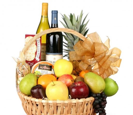 Why are Fruit Hampers Popular Today? fresh fruit gift basket delivery