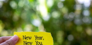 Four Amazing And Effective Ways To Stick On The New Year Resolution