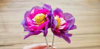 Awe-inspiring flowers for distribution Online Flower in India