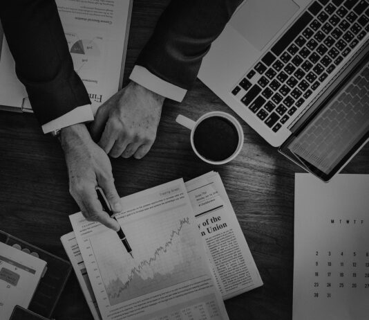 5 things to be considered at the time of choosing the lease abstraction software lease abstraction service