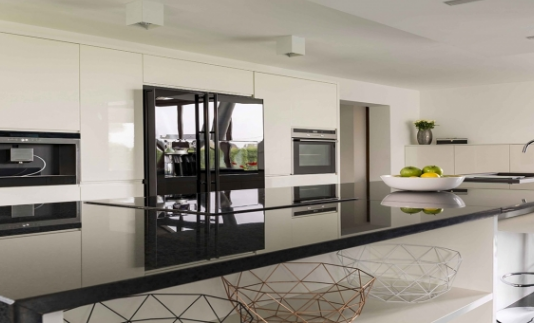 Kitchen Black Worktops: The Best Worktops to Make Your Kitchen Kitchen Remodeling Tips